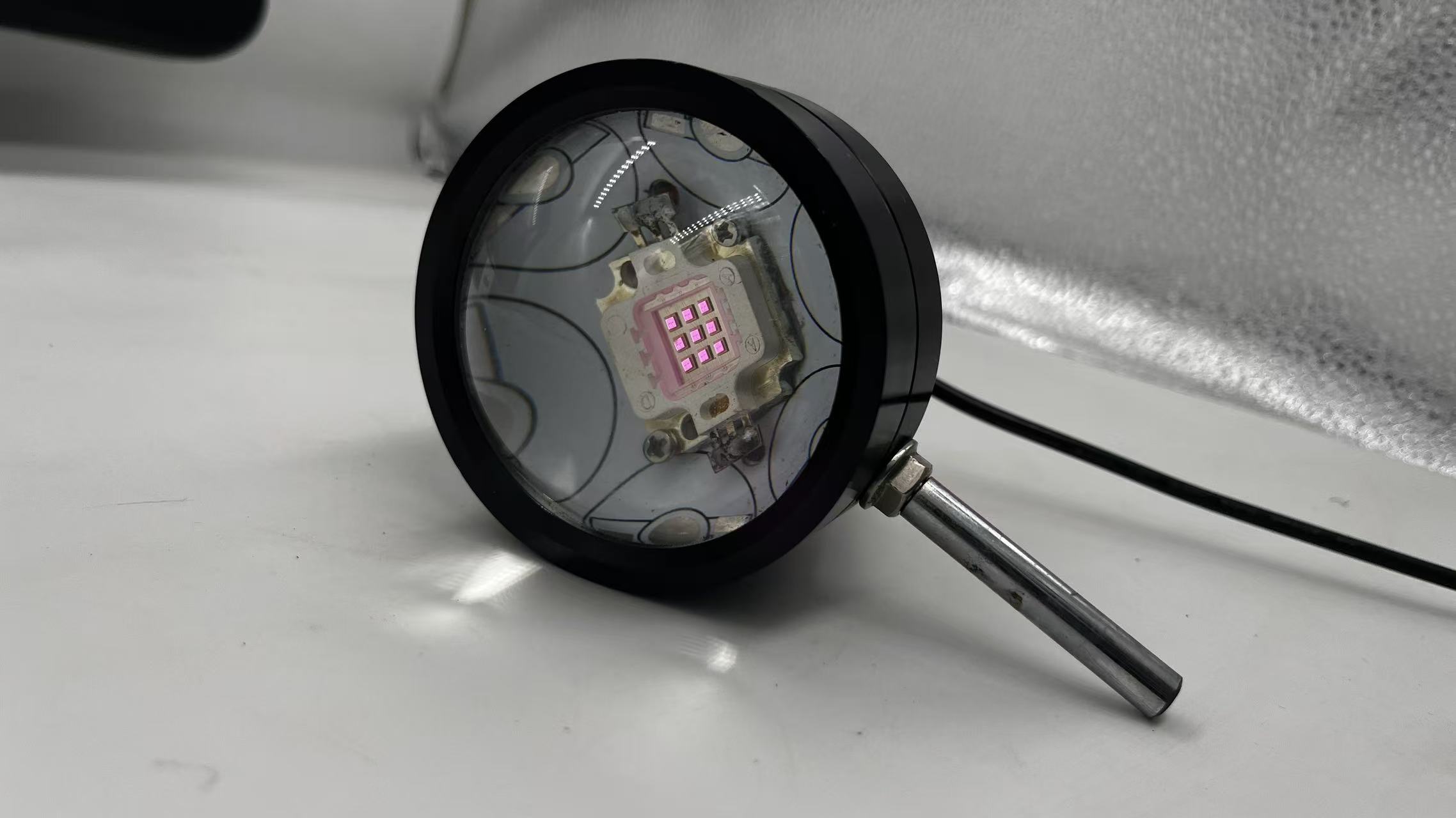 模具监控器安装与接线前要确认什么